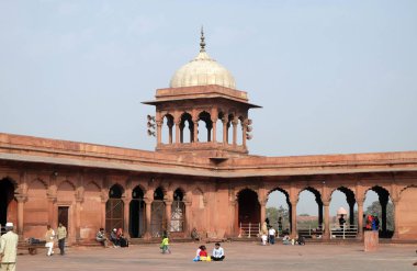 Muhteşem mimarisi büyük Cuma Camii (Jama Mescidi) üzerinde 13 Şubat 2016, Delhi, India.