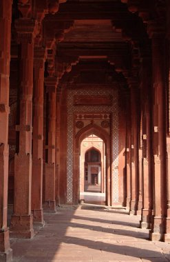 Babür İmparatoru Ekber Fatehpur Sikri, Uttar Pradesh, Hindistan tarafından inşa tarihi şehir.