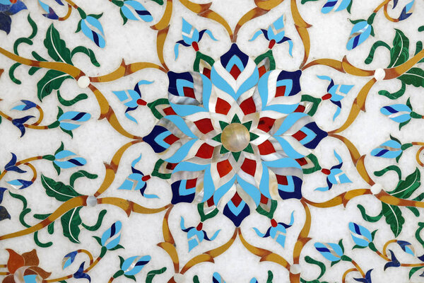 Traditional colorful floral marble tabletops for sale in Agra, Uttar Pradesh, India 