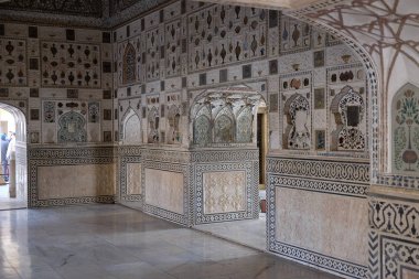 Jaipur, Rajasthan, Hindistan Amber Fort sarayda ayna.