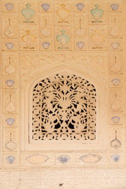 Amber Fort Jaipur, Rajasthan, Hindistan, üzerinde Şubat, 16, 2016 yılında sarayda duvara güzel süsleme.