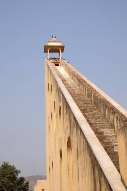 Ünlü Gözlemevi Jantar Mantar, Jaipur, Rajasthan, Hindistan büyük astronomik aletleri koleksiyonu.