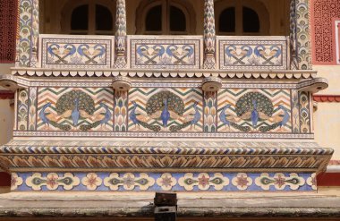 Jaipur City Palace, Rajasthan, Hindistan mimari detay. Saray koltuk Maharaja Jaipur, Kachwaha Rajput klan başkanı oldu.