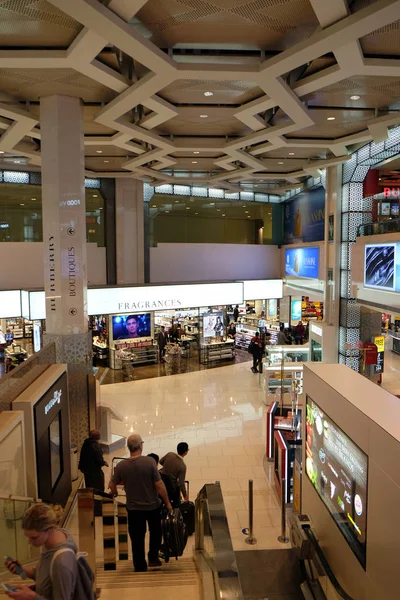 Abu Dhabi Flughafen Zollfrei Abu Dhabi Flughafen Ist Einer Der — Stockfoto