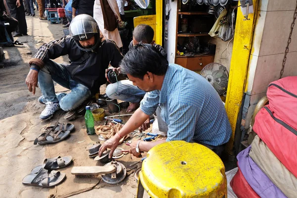 Streets Kolkata Mechanic Workshop Malik Bazaar February 2016 Kolkata India — Stock Photo, Image