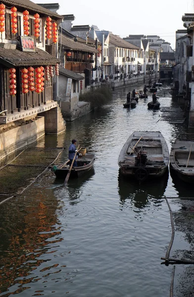 Turistbåtar Vatten Kanalerna Xitang Stad Provinsen Zhejiang Kina Februari 2016 — Stockfoto