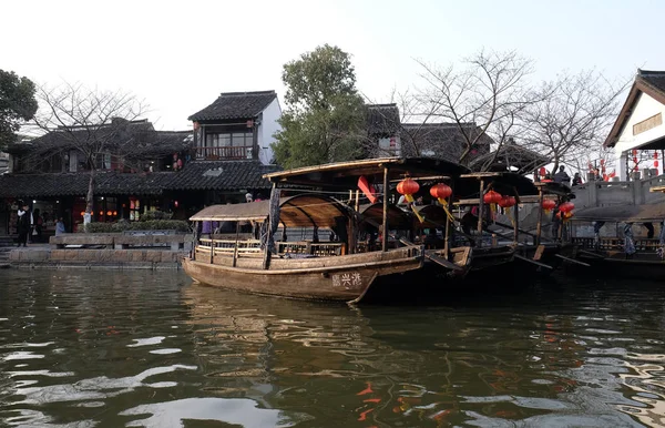 Barche Turistiche Sui Canali Acqua Della Città Xitang Nella Provincia — Foto Stock