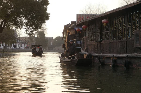 Barcos Turísticos Los Canales Agua Ciudad Xitang Provincia Zhejiang China — Foto de Stock