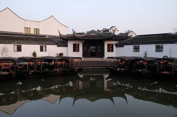 Çin Mimarisi Zhejiang Eyaleti Çin Xitang Şehre Kanallarının Astar Binalar — Stok fotoğraf