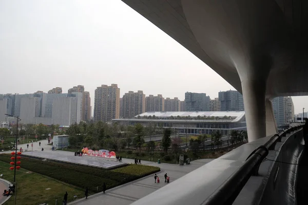 Paisaje Urbano Horizonte Hangzhou Vista Desde Estación Tren Hangzhou Este —  Fotos de Stock