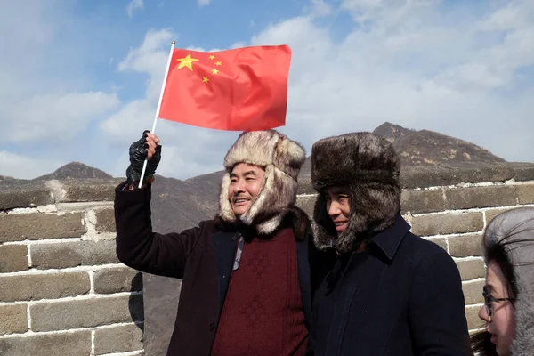 Turisti Cinesi Visita Alla Grande Muraglia Cinese Vicino Badaling Cina — Foto Stock