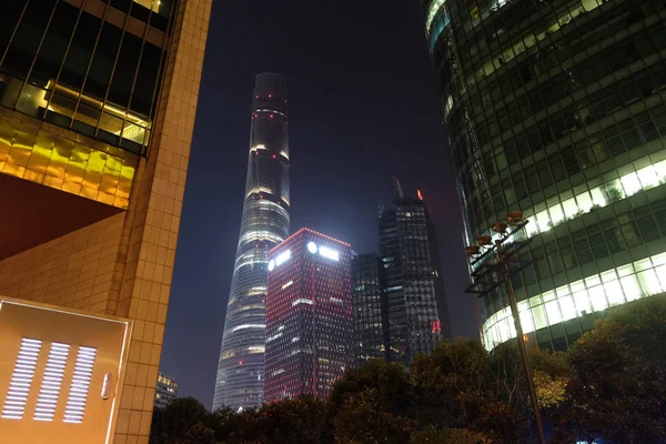 上海世界金融センター上海高層ビル — ストック写真