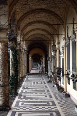 Mirogoj mezarlığı arcades Zagreb, Hırvatistan'daki anıtsal mimarisi.