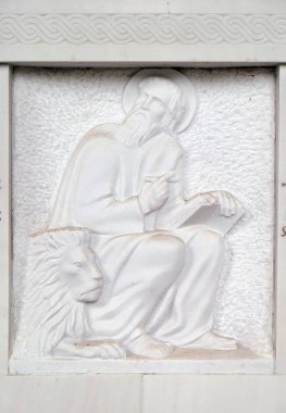 Saint mark evangelist, detay mezar kabartmaları mirogoj mezarlığı, zagreb, Hırvatistan.