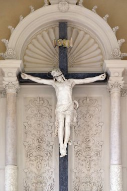 Katolik mezar mezar taşları ile çapraz, Mirogoj mezarlığı Zagreb, Hırvatistan