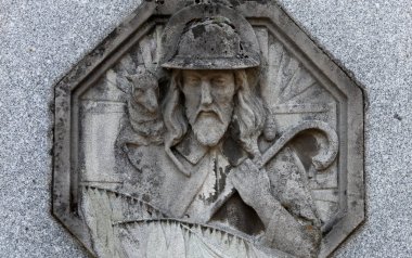 İsa iyi çoban, mezar taşı üzerinde Mirogoj Mezarlığı Zagreb, Hırvatistan.