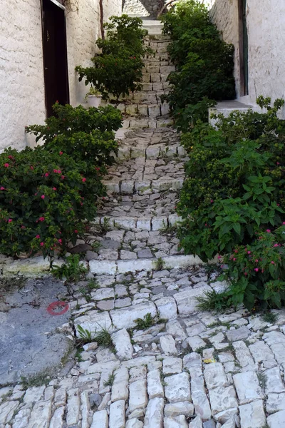 Narrow Cobble Stone Street Traditional Ottoman White Stone Houses Old — Stock Photo, Image