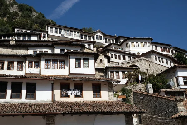 Casas Otomanas Tradicionales Casco Antiguo Berat Conocida Como Ciudad Blanca — Foto de Stock