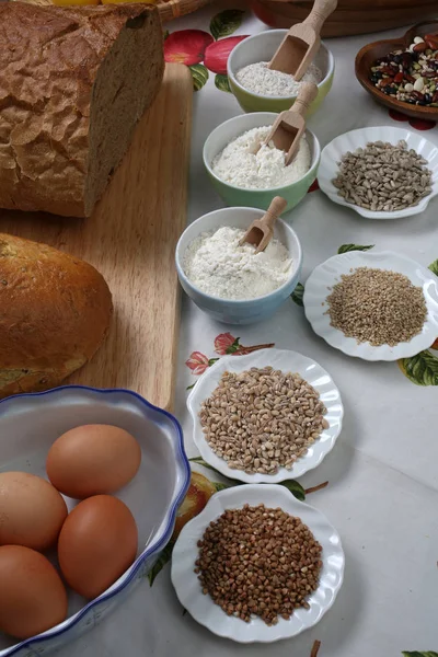 Ingredients Whole Grain Healthy Bread Whole Wheat Flour Wheat Germ — Stock Photo, Image