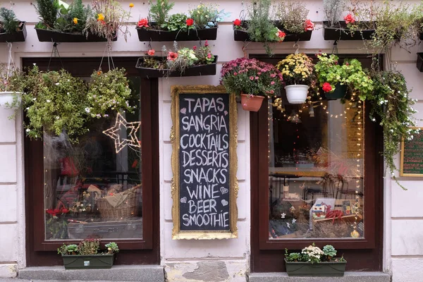 Venster Van Coffeeshop Zagreb Kroatië December 2015 — Stockfoto