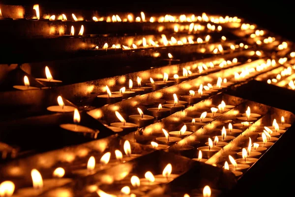 Aangestoken Kaarsen Het Altaar Van Onze Lieve Vrouw Kathedraal Van — Stockfoto
