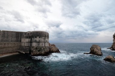 Savunmasında önemli noktadır Dubrovnik, Hırvatistan Pila Kapısı'nın Fort Bokar.