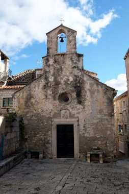 Saint Peter Kilisesi eski kasaba Korcula, Dalmaçya, Hırvatistan.