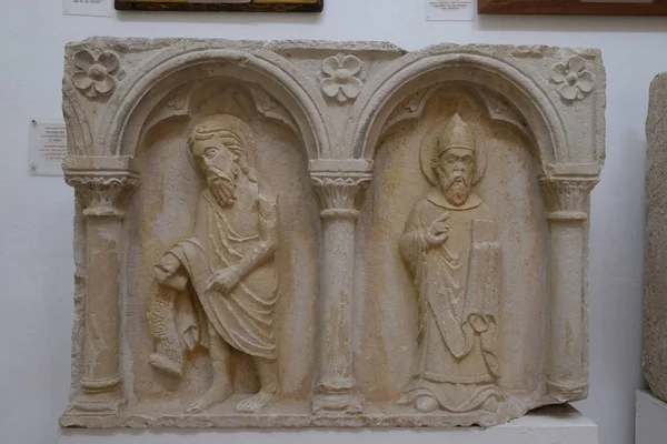 Friars küçük Dobruca manastırda 15 yüzyılın ilk yarısında gelen polyptich parçası.