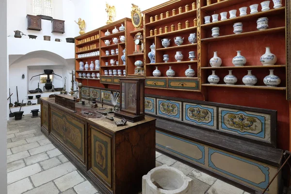 Τρίτο Παλαιότερο Φαρμακείο Στον Κόσμο Ένα Μοναστήρι Φραγκισκανών Του Ντουμπρόβνικ — Φωτογραφία Αρχείου