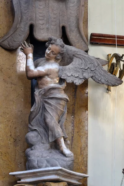 Ángel Sobre Altar Iglesia Franciscana Los Frailes Menores Dubrovnik Croacia —  Fotos de Stock