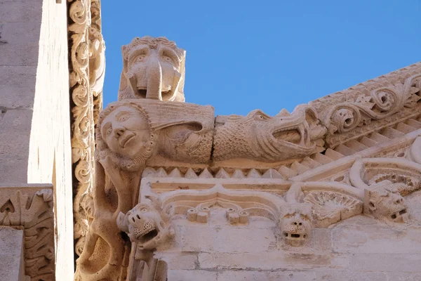 Escultura Decoração Igreja São Marcos Cidade Histórica Korcula Ilha Korcula — Fotografia de Stock