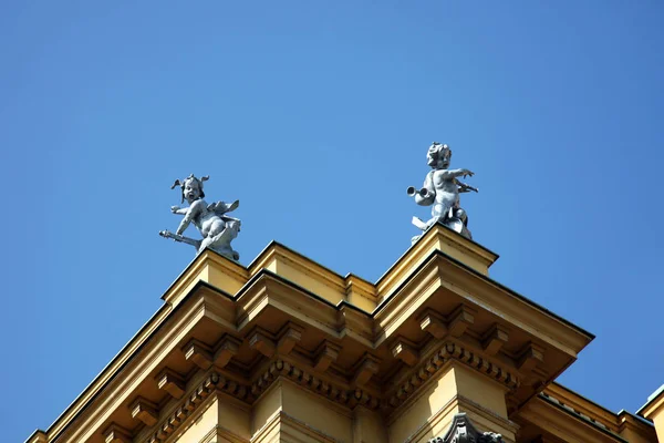 Heruvim Sculpture Roof National Theater Zagreb Croatia — Stock Photo, Image