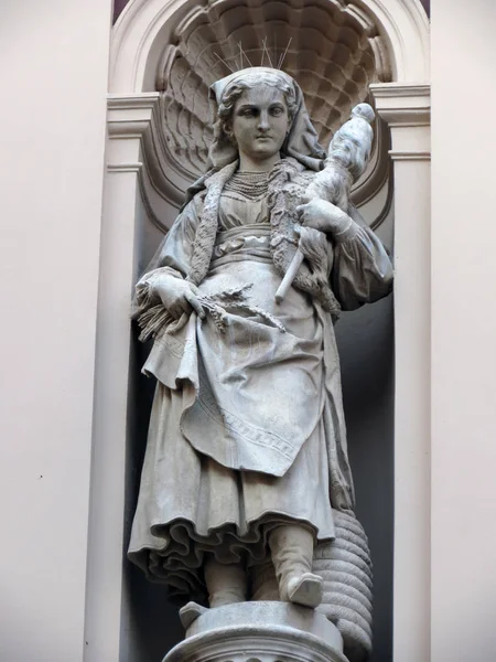 Statue Facade Old City Building Zagreb Croatia — Stock Photo, Image