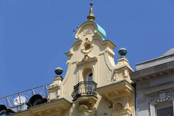 Zagreb Hırvatistan Için Ban Jelacic Meydanında Bina Eski Şehrin Cephe — Stok fotoğraf