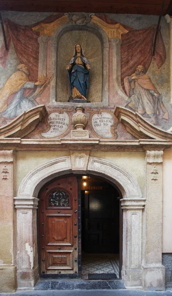 Iglesia Santa María Del Siglo Xiv Situada Cerca Del Mercado —  Fotos de Stock