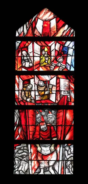 神はご自身を大切にし 彼らの人生の道でそれらを強化 ドイツのピフラスの聖ヨハネ教会のシーガー コーダーによるステンドグラスの窓 — ストック写真