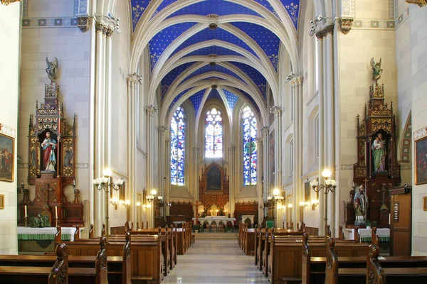 クロアチアのザグレブにあるアッシジの聖フランシス教会 — ストック写真