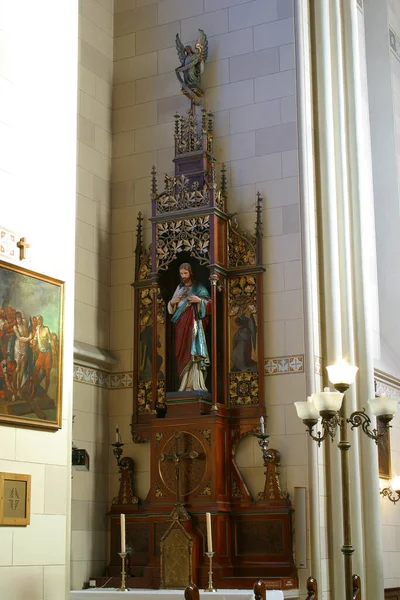 Altar Sagrado Coração Jesus Igreja Franciscana São Francisco Assis Zagreb — Fotografia de Stock