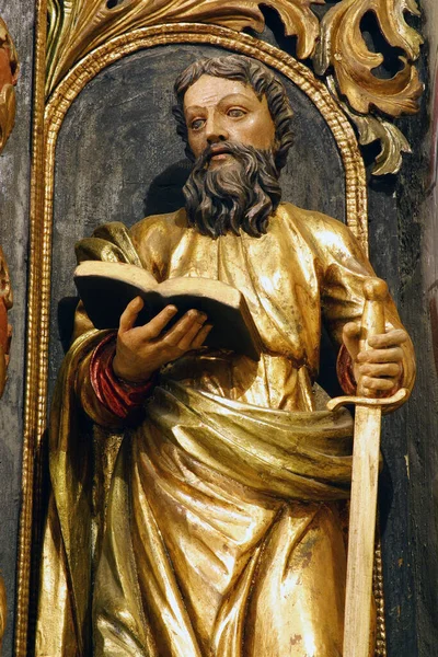 Aziz Paul, Vrape, Zagreb, Hırvatistan 'daki St. Barbara kilisesinde sunakta on dört Kutsal Yardımcının heykeli.