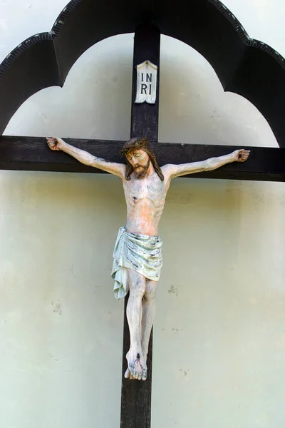 Crucificação Capela Santa Cruz Aldeia Sveti Kriz Brdovecki Croácia — Fotografia de Stock