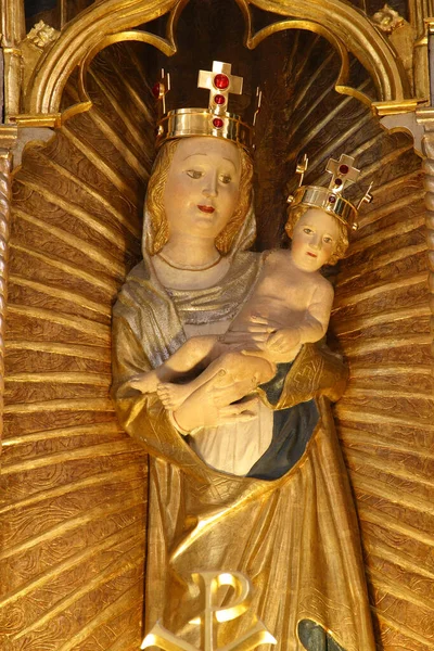 Nuestra Señora Remete Estatua Altar Mayor Iglesia Asunción Virgen María — Foto de Stock