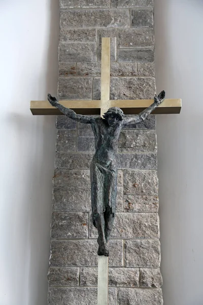 ドイツ ホルツミュールの聖ヤコブ礼拝堂でのシーガー コダーによる十字架刑 — ストック写真