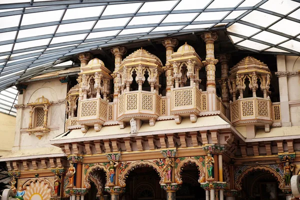 Babu Amichand Panalal Adishwarji Jain寺 — 图库照片