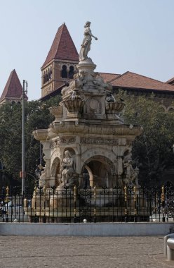 Flora Çeşmesi Mumbai, Hindistan 'daki kale bölgesinde.
