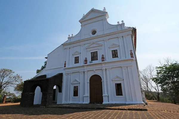 Dağın Leydisi Eski Goa Hindistan Şapeli — Stok fotoğraf