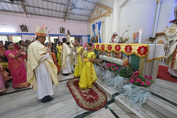 Msza Kościele Matki Bożej Lourdes Kumrokhali Zachodni Bengal Indie — Zdjęcie stockowe