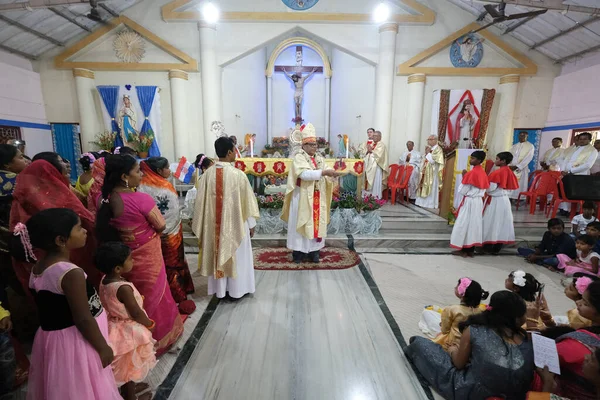 Msza Kościele Matki Bożej Lourdes Kumrokhali Zachodni Bengal Indie — Zdjęcie stockowe