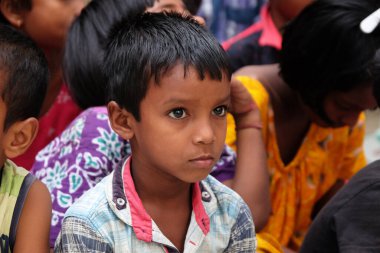 Kumrokhali 'deki okuldaki çocuklar, Batı Bengal, Hindistan