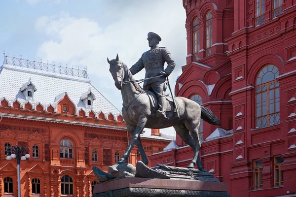 Pomnik Żukowa na placu czerwonym w Moskwie — Zdjęcie stockowe