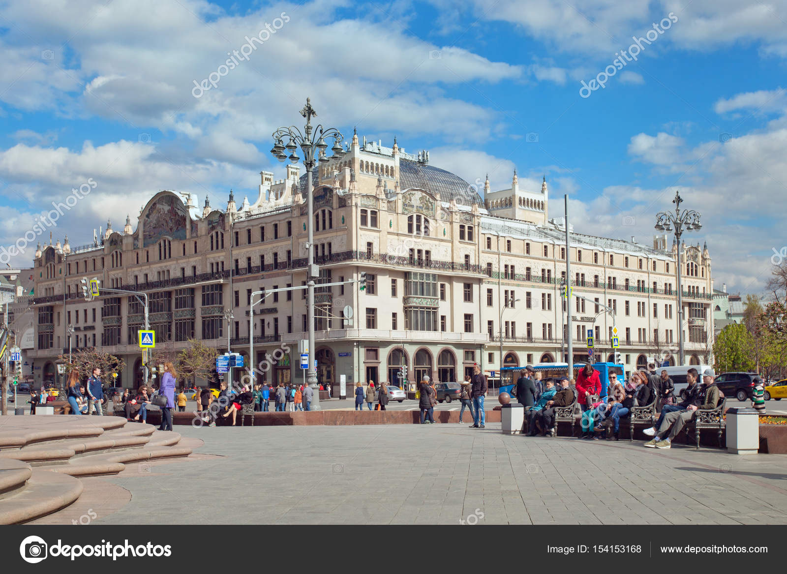 Пятизвездочный отель "Метрополь" в центре Москвы. View from the ...